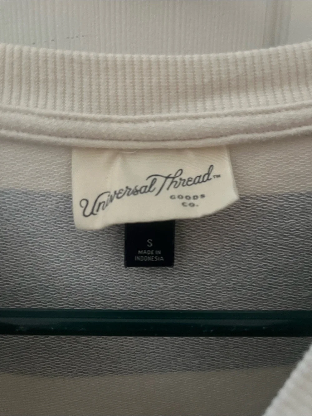 Universal Thread Men's Crewneck Sweater in Blue and Cream Stripes